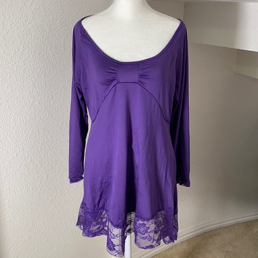 Women’s Purple Long Sleeved Top XXL with Lace detail NEW